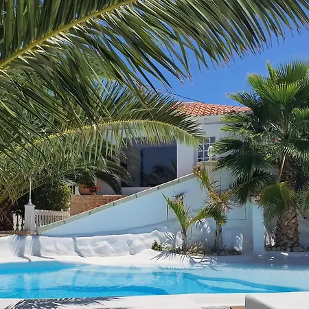 Adriano Сasa de vacaciones *
